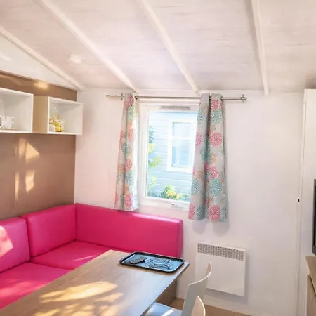 Mobil-home 4 A 6 Personnes Dans Le Neptune Κάμπινγκ